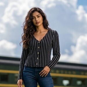 Urban Romantics Black and White Striped Button-Up V-Neck Top Large Cropped Shirt